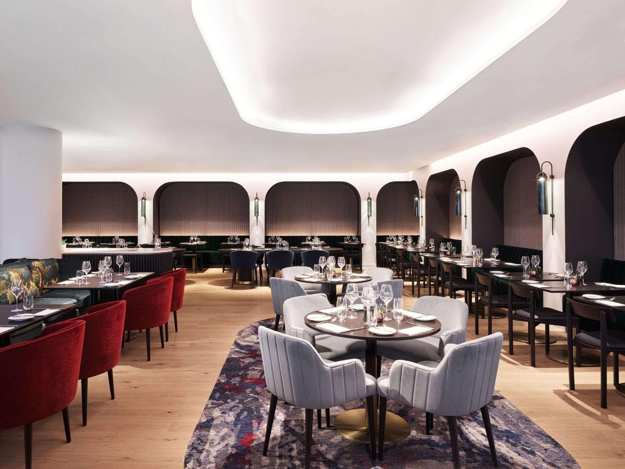 Hyatt Regency London Stratford Hotel Exterior photo