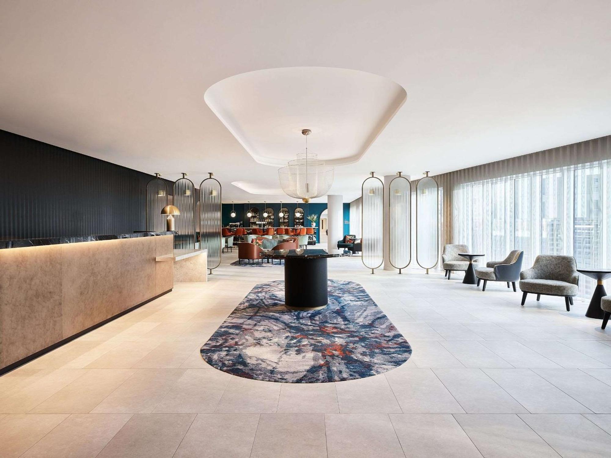 Hyatt Regency London Stratford Hotel Exterior photo